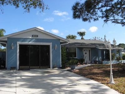 1286 Savia St