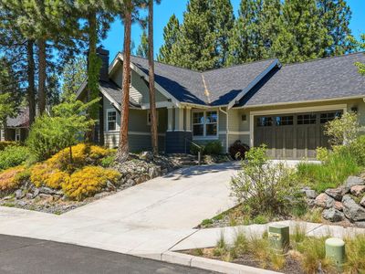 19128 Park Commons Dr