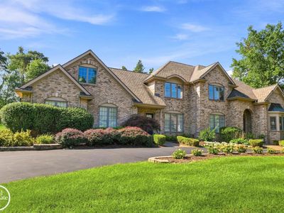 2453 Pine Hollow Dr