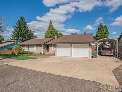 1365 Suntree Dr SE
