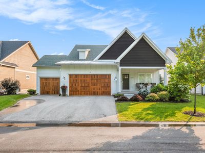 4243 Riverlands Ct NE