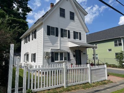 11 Amherst St