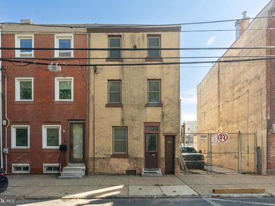 124 W Wildey St