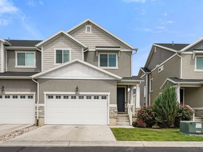 3692 W 2380 N
