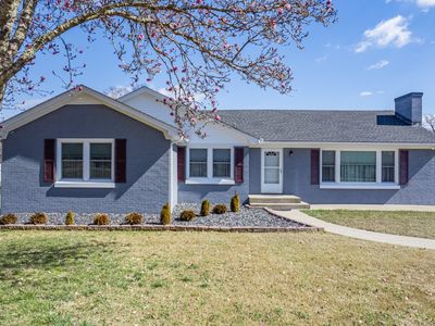 108 N Hardin Dr