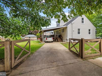 4400 Buchanan Ave