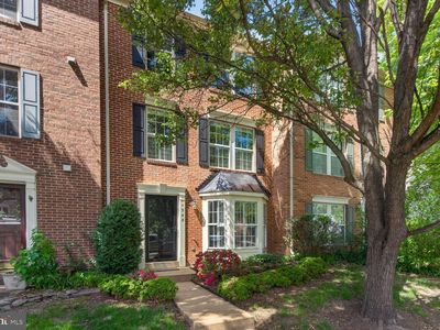 1343 Argall Pl
