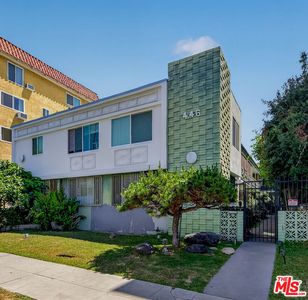 446 S Saint Andrews Pl APT 2