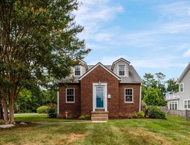 34 S Pershing Dr