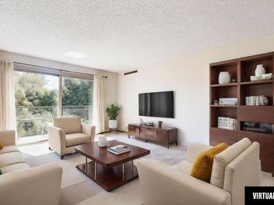 210 W Grant St APT 204