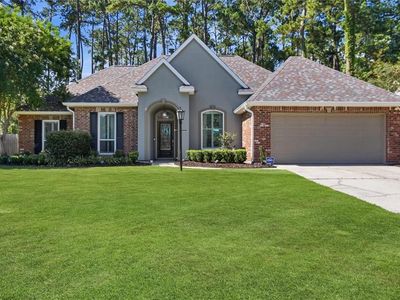 689 Sweet Bay Dr