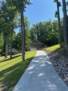 1918 Lakewood Dr