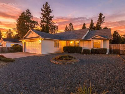 Property at 384 Wells Dr, Cave Junction, OR