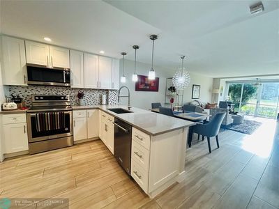 575 Oaks Ln UNIT 105