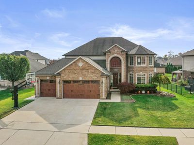 16258 Bishopsgate Dr