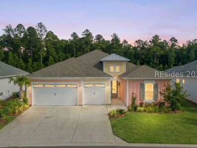 1156 Parrot Ave