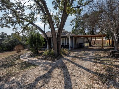 215 Harmons Way