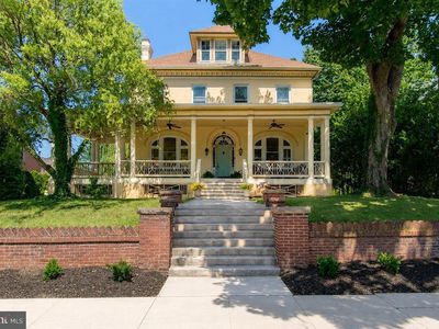 1009 Oak Hill Ave