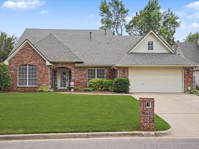 8622 E 100th Pl