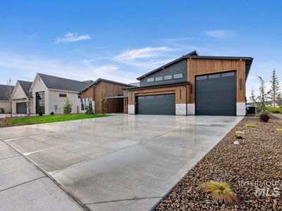 3415 N Harvest Moon Way