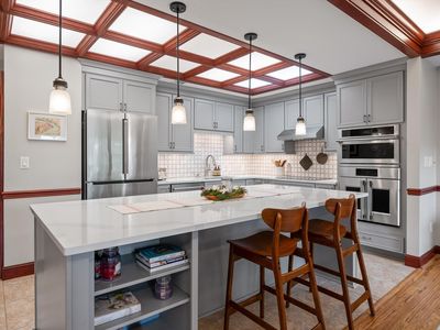 733 Battery Pl APT 103