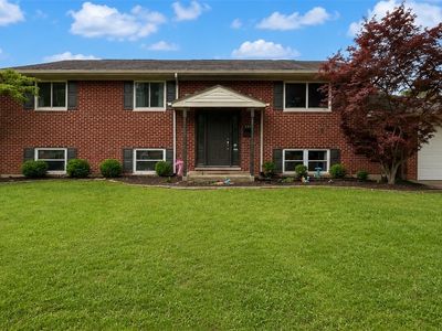 420 Goldleaf Ave
