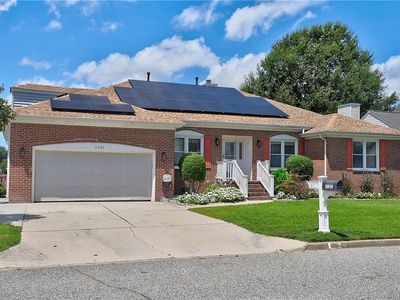 1121 Copper Stone Cir