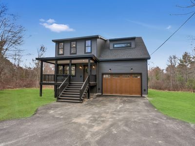 43 Middle Road
