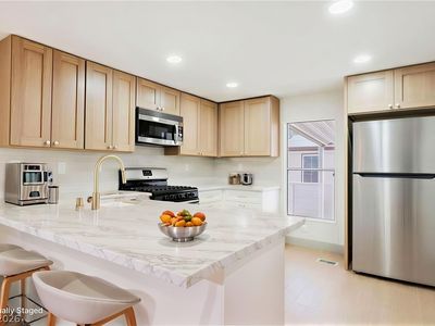 2885 Humboldt Ct