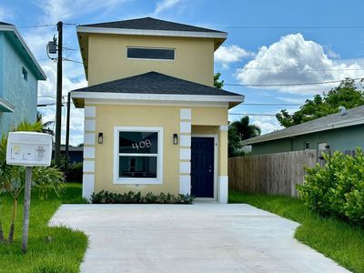 408 NW 12th Avenue