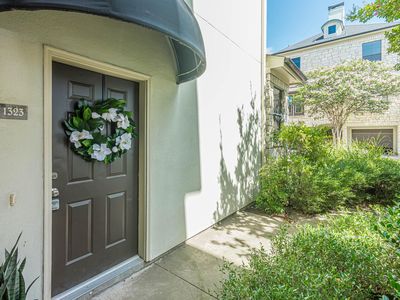 7701 Rialto Blvd APT 1323