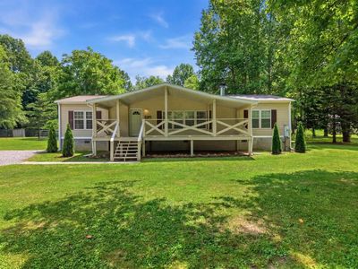 1169 Terry Ln