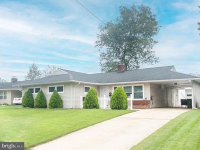 15 W Stephen Dr