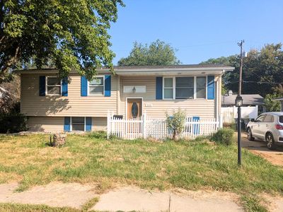 209 Roberta Ave