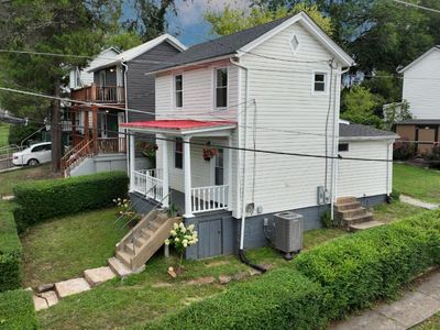 1118 Hollins St