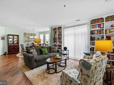 1855 Stratford Park Pl APT 204