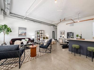 850 W Grand Ave APT D