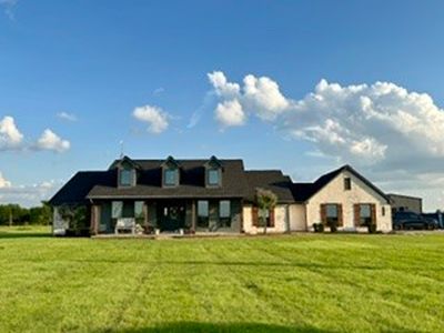 1019 Vaughan Ln
