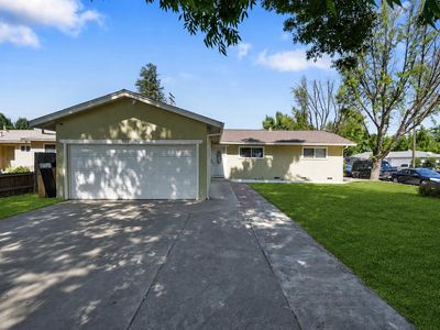 301 S Emerald Ave