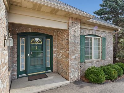 Property at 631 Grandview Dr, Hudson, WI