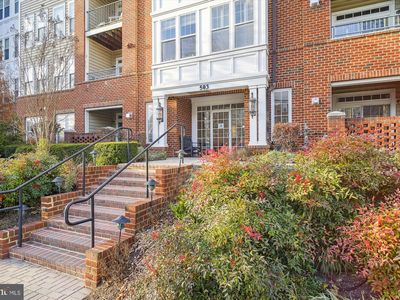 503 King Farm Blvd APT 203