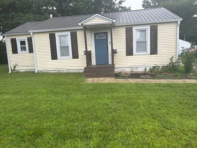 Property at 804 E Hunt St, Salem, MO