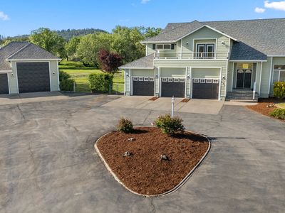 475 Curry Rd