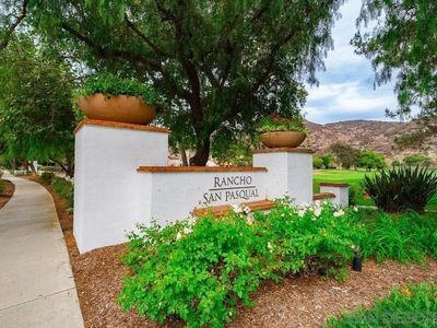 2327 Orchard View Ln