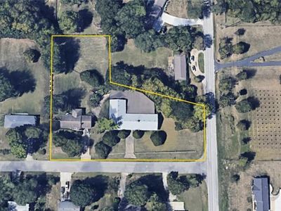 Property at 8306-8310 McCormack Dr, Lenexa, KS