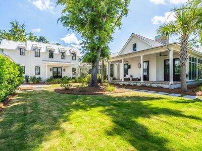 321 Bayley Rd