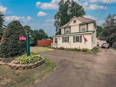198 Church Avenue