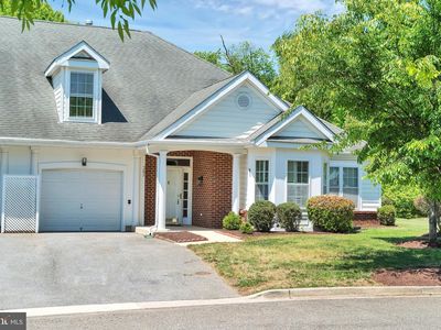 302 Fidgeway Ln