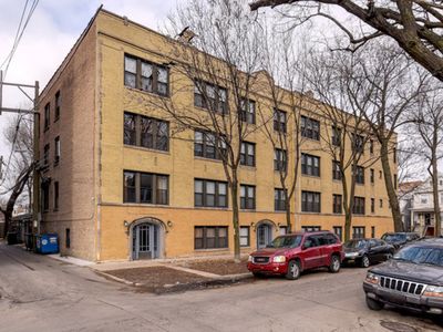 4014 N Spaulding Ave APT 2