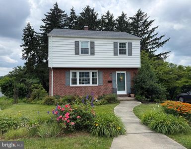 1206 Longford Rd
